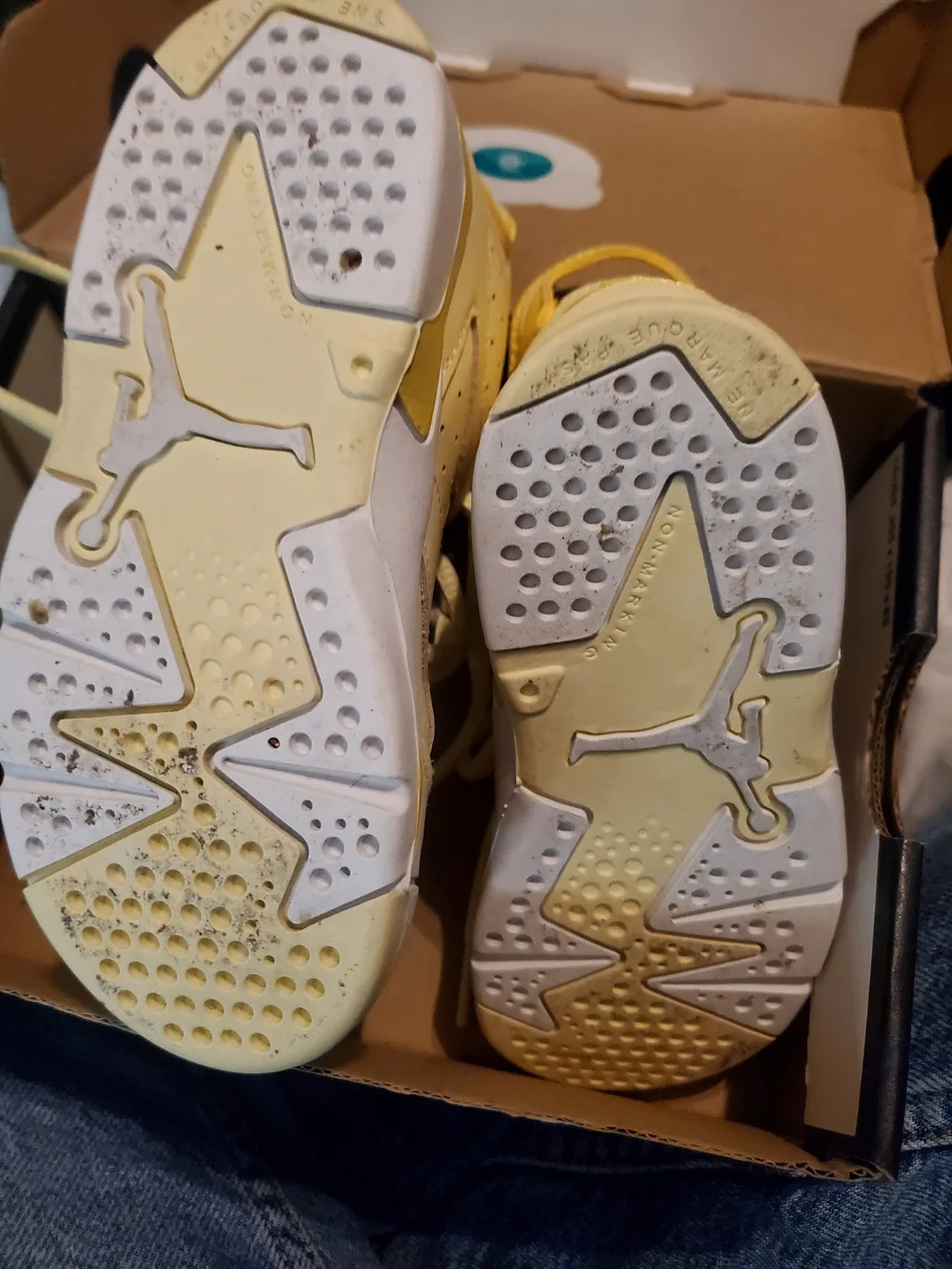 Jordan toddler Yellow High-Top Lace-Up Sneakers